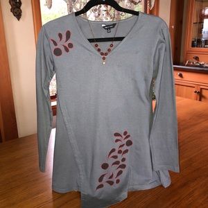 So soft Yak and Yeti top - red petals